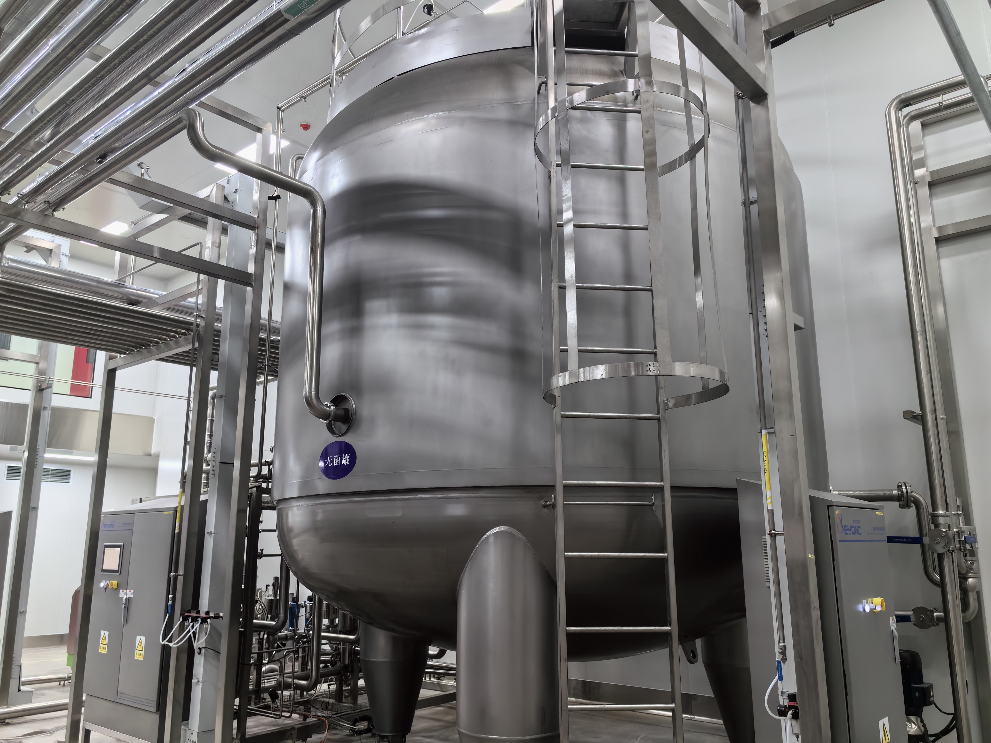 1709511844498600.jpg 無(wú)菌罐.jpg